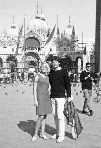 Alice mit Lebensgefährten Bruno 1965 in Venedig.